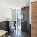Modern, Cityview, Penthouse Yiwoo * Гисен