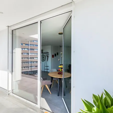 Modern, Cityview, Penthouse Yiwoo Apartment *