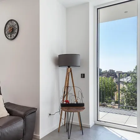 Modern, Cityview, Penthouse Yiwoo Apartment