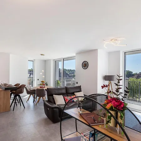 Modern, Cityview, Penthouse Yiwoo Giessen