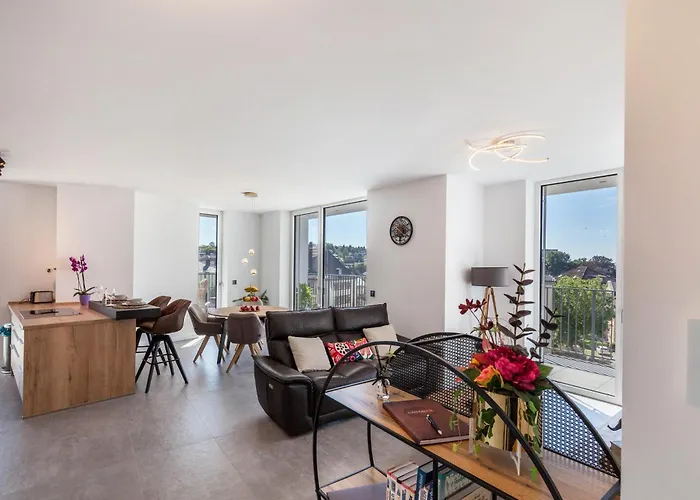 Modern, Cityview, Penthouse Yiwoo Gießen